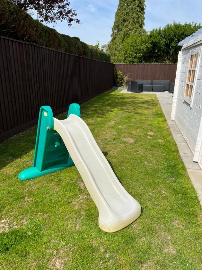 Fantastic Villa Bournemouth - Spa, Parking, Garden Exterior photo